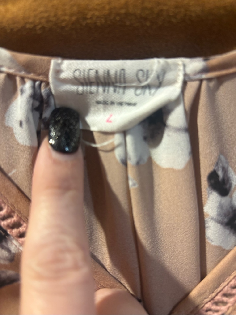Skirt Subcategory Identification